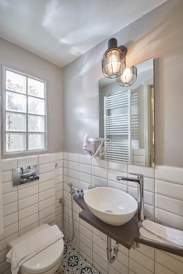 Stay In A Hip Decorated Studio Near Acropolis! Athen Eksteriør billede